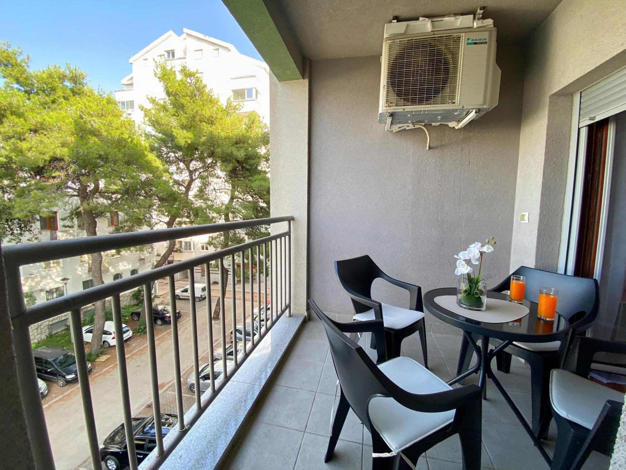 Apartment Center Adria Bar Exterior photo